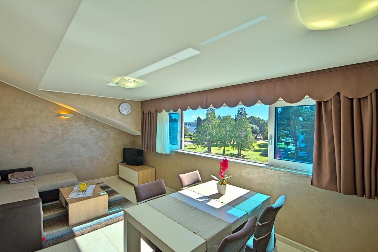 Apartments Riva-Interauto Ουμάγκ Εξωτερικό φωτογραφία