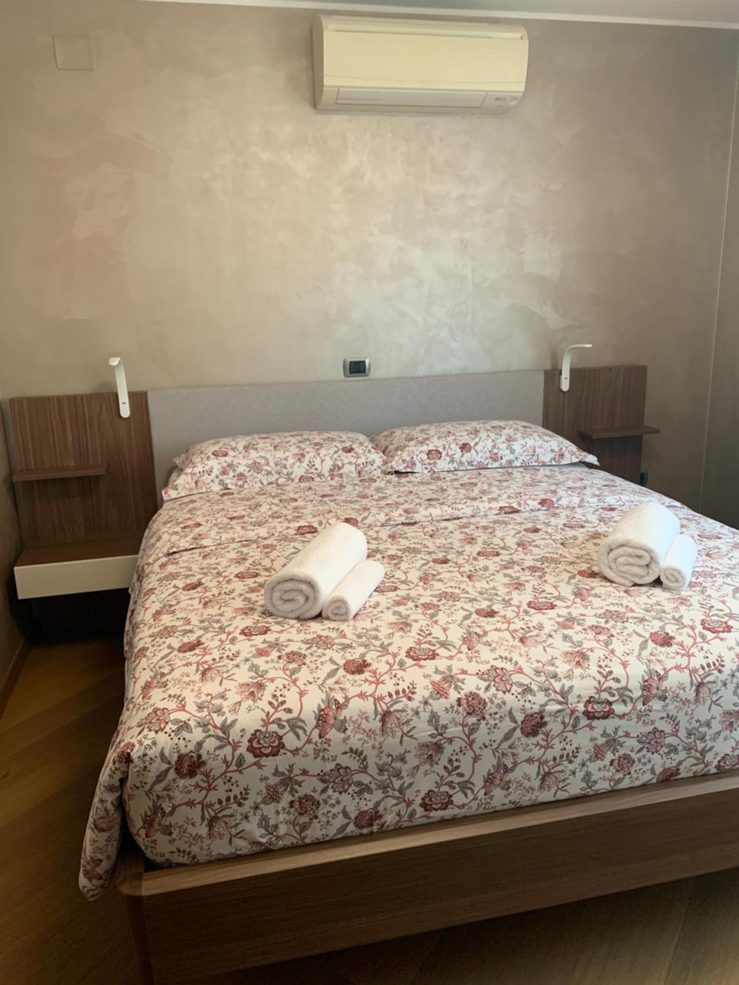 Apartments Riva-Interauto Ουμάγκ Εξωτερικό φωτογραφία