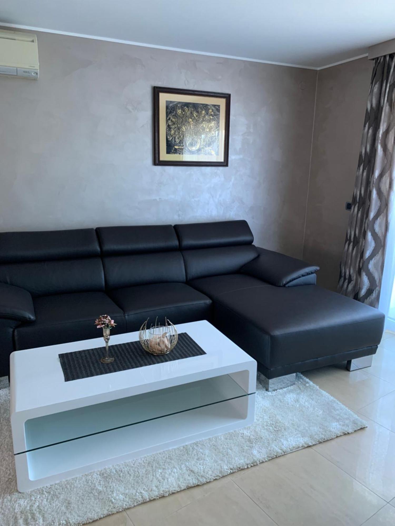 Apartments Riva-Interauto Ουμάγκ Εξωτερικό φωτογραφία