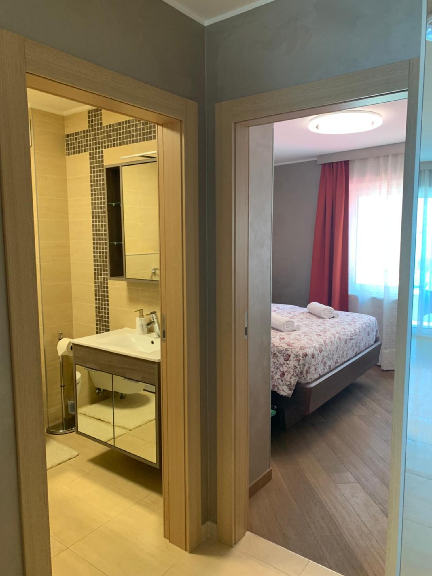 Apartments Riva-Interauto Ουμάγκ Εξωτερικό φωτογραφία