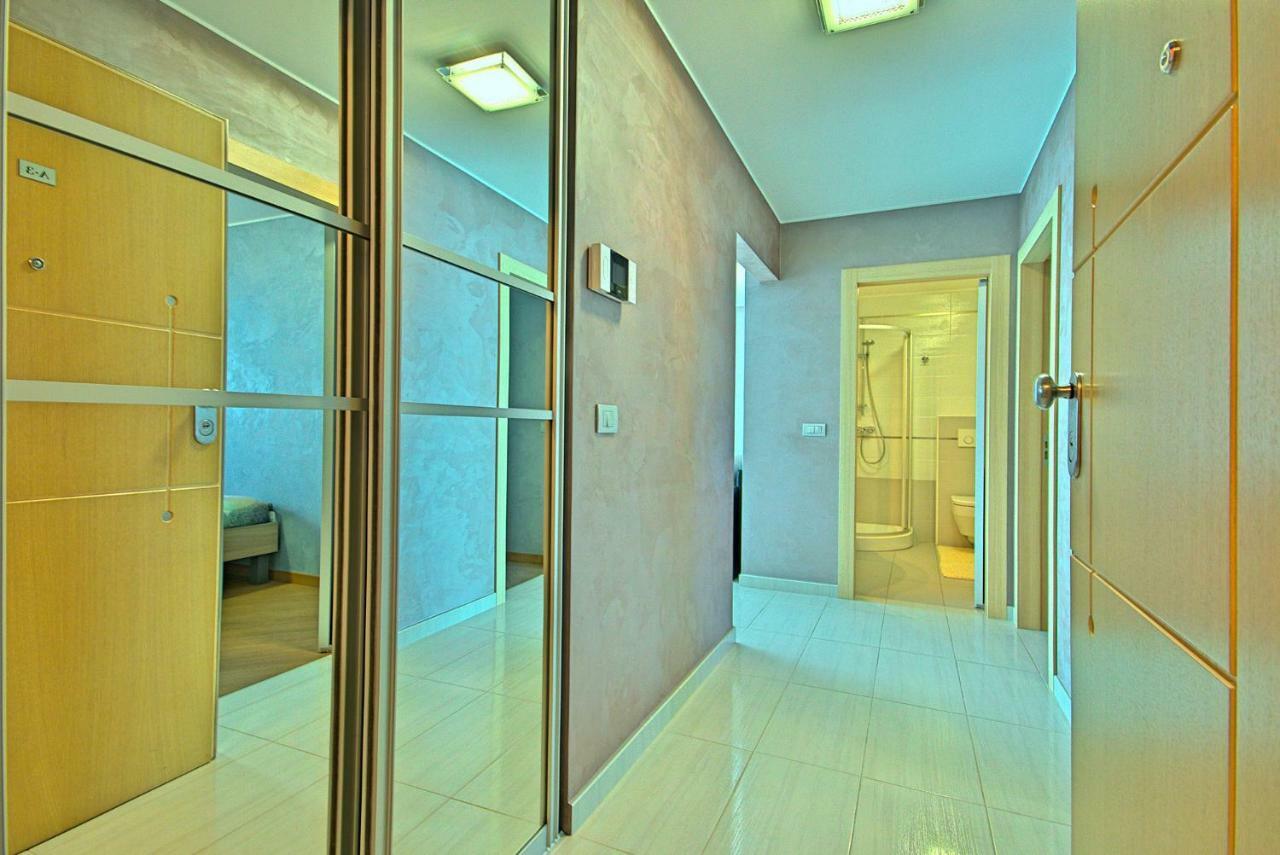 Apartments Riva-Interauto Ουμάγκ Εξωτερικό φωτογραφία