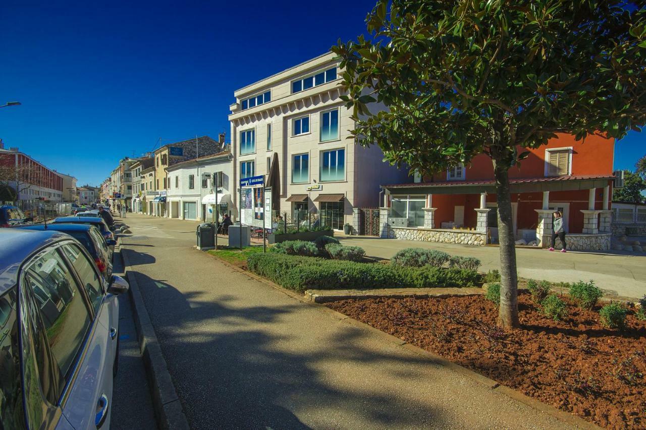 Apartments Riva-Interauto Ουμάγκ Εξωτερικό φωτογραφία